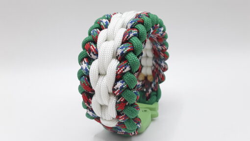 Feliz Navidad Paracord bracelet